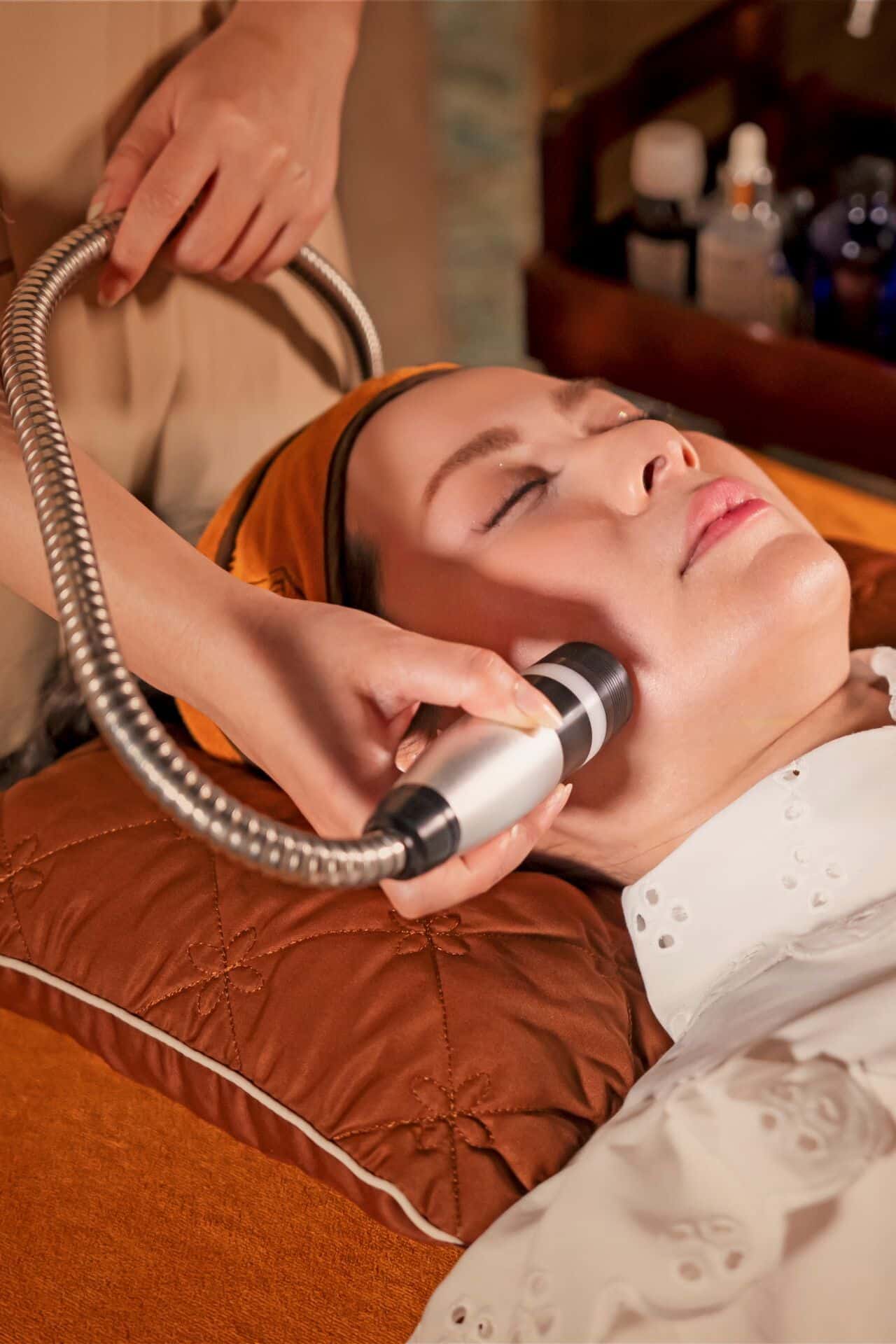 https://auntie3spa.com/wp-content/uploads/2025/11/COMBO-MASSAGE-RF11.jpg
